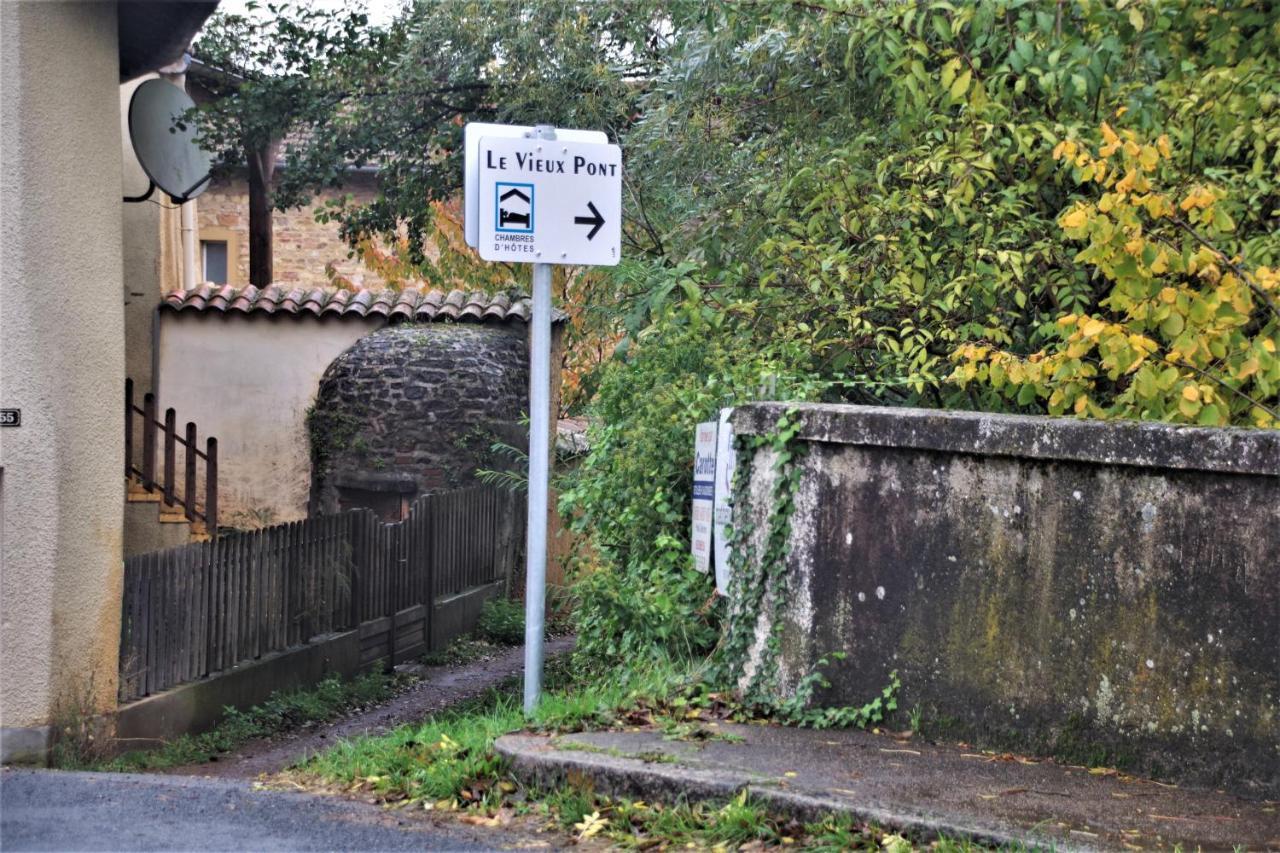 Le Vieux Pont Bed & Breakfast Saint-Julien  Екстериор снимка